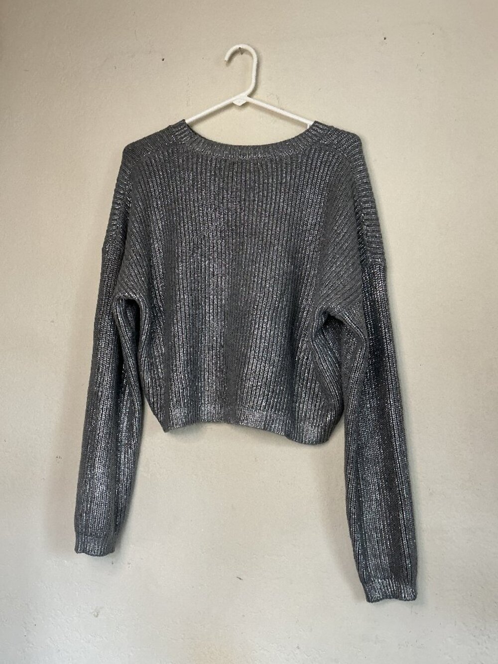 Forever 21 Silver Metalic Ribbed-Knit Cropped Sweater - Size Large Women's